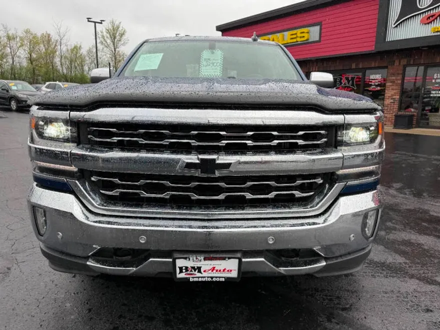 2017 Chevrolet Silverado 1500 LTZ photo 1