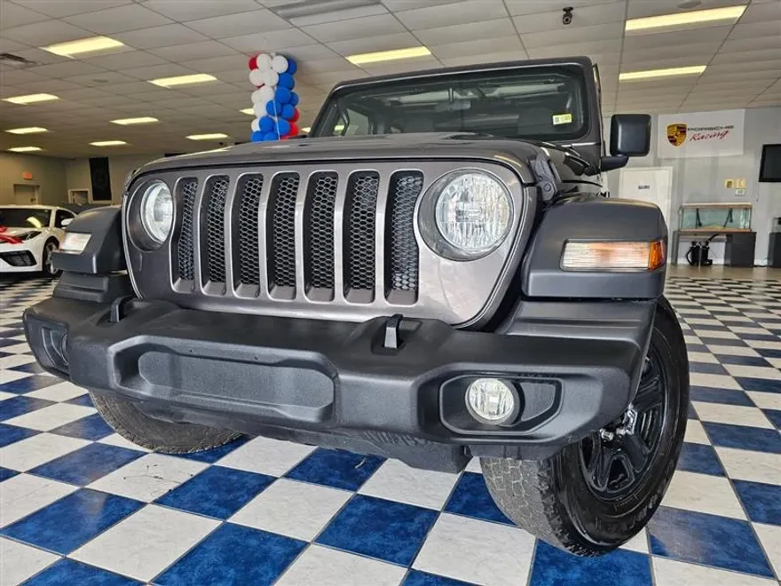 2018 Jeep Wrangler Unlimited Sport photo 1