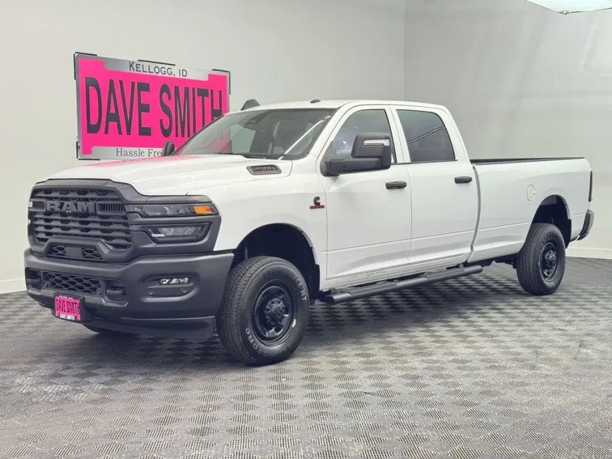 2025 Ram 2500 Tradesman photo 1