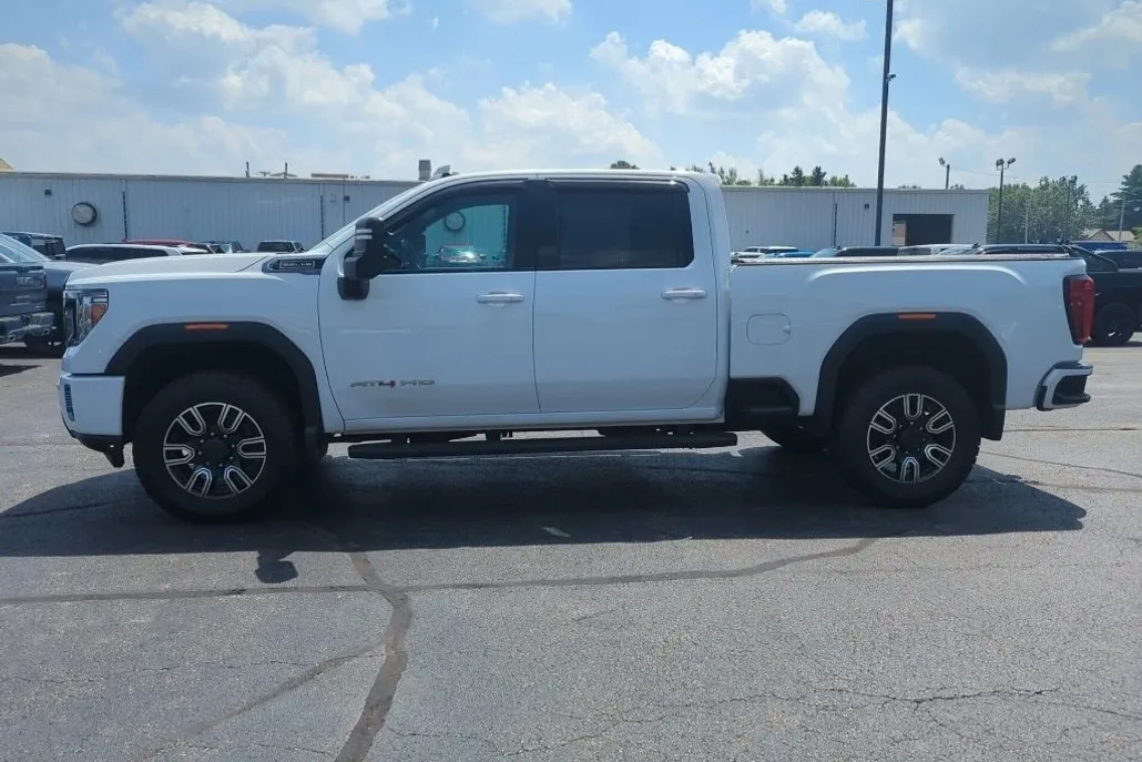 2020 Gmc Sierra 2500 HD AT4 photo 1
