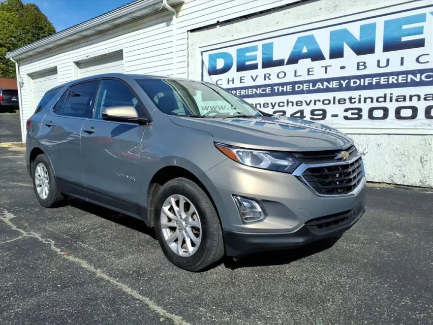 2019 Chevrolet Equinox LT photo 1