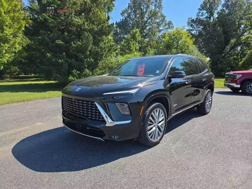 2026 Buick Enclave Avenir photo 1