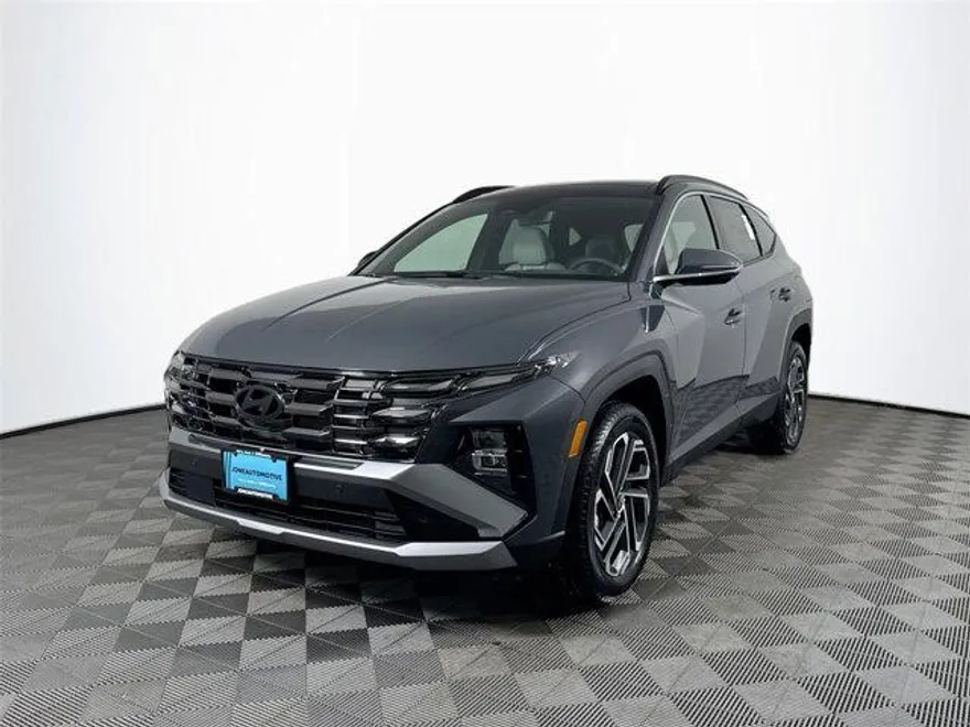 2025 Hyundai Tucson Limited photo 1