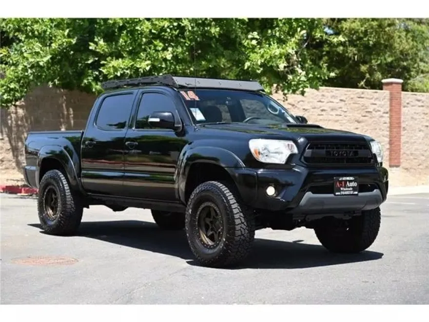 2014 Toyota Tacoma Double Cab photo 1