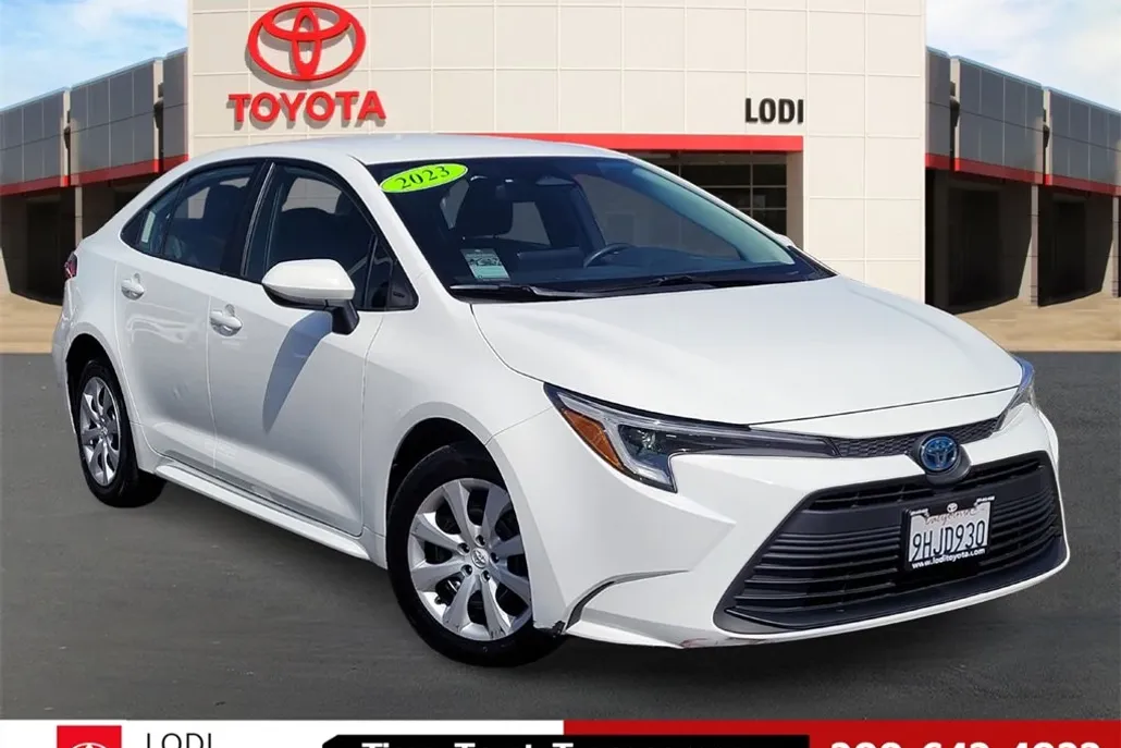 2023 Toyota Corolla Hybrid LE photo 1