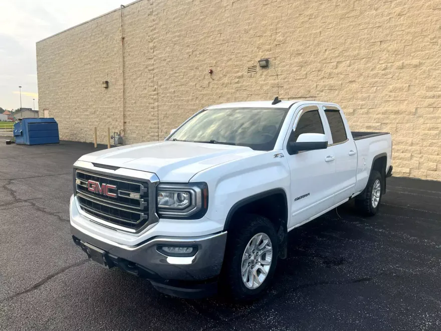 2019 Gmc Sierra Limited SLE photo 1
