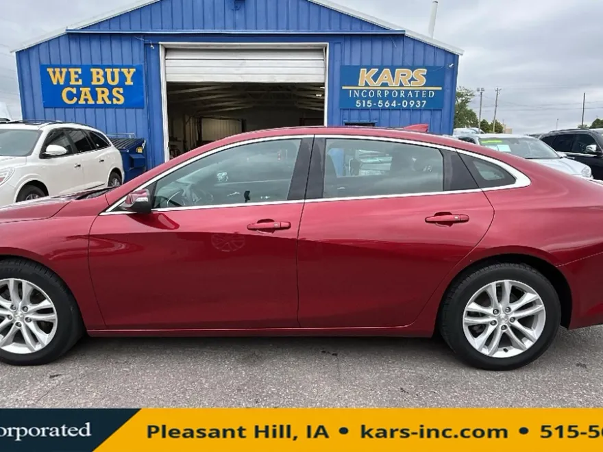 2018 Chevrolet Malibu 1LT photo 1