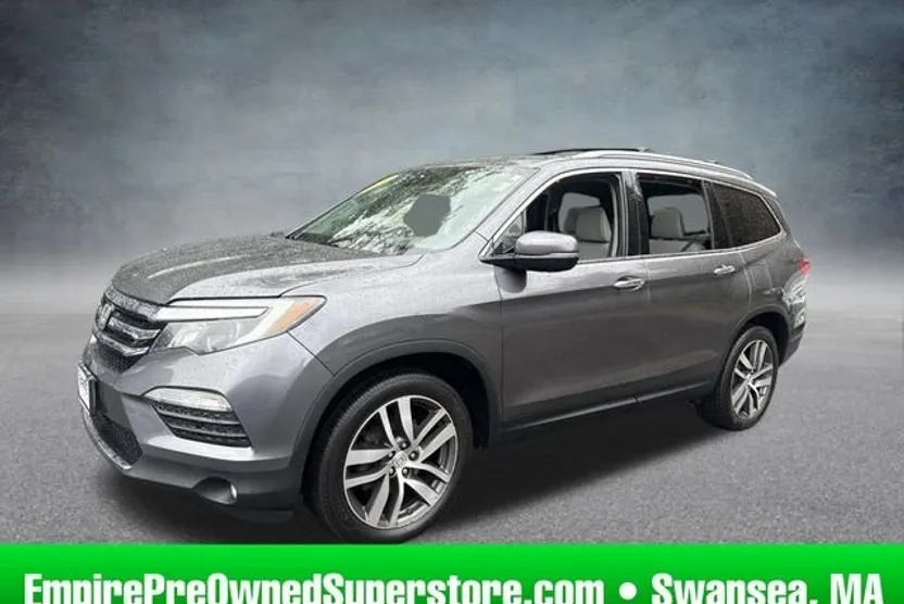 2017 Honda Pilot Elite photo 1