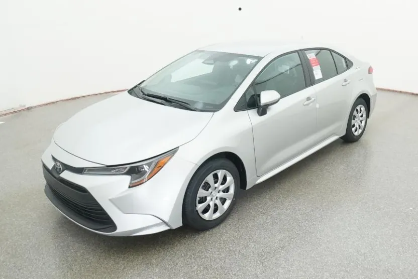 2026 Toyota Corolla LE photo 1