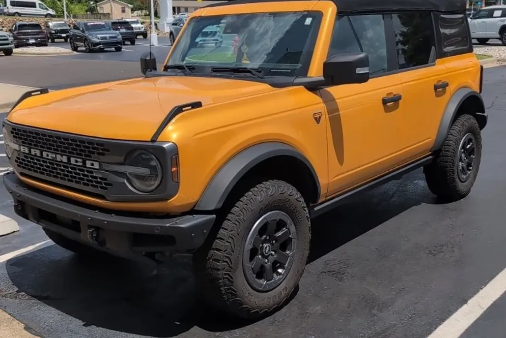 2021 Ford Bronco Badlands photo 1