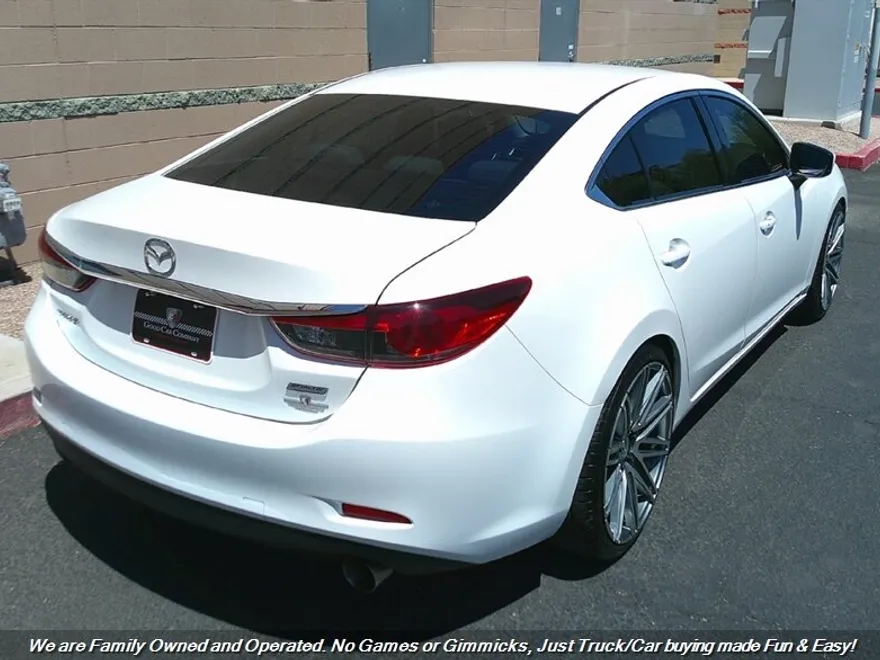 2017 Mazda Mazda6 Touring photo 1