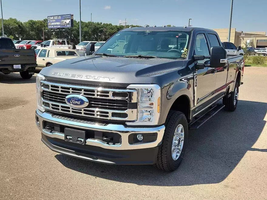 2026 Ford F-350 photo 1