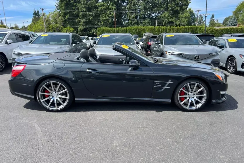 2016 Mercedes Benz SL 63 photo 1