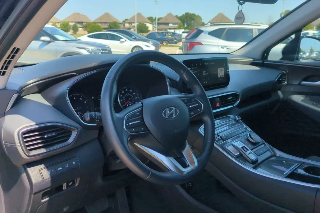 2023 Hyundai Santa Fe SEL photo 1