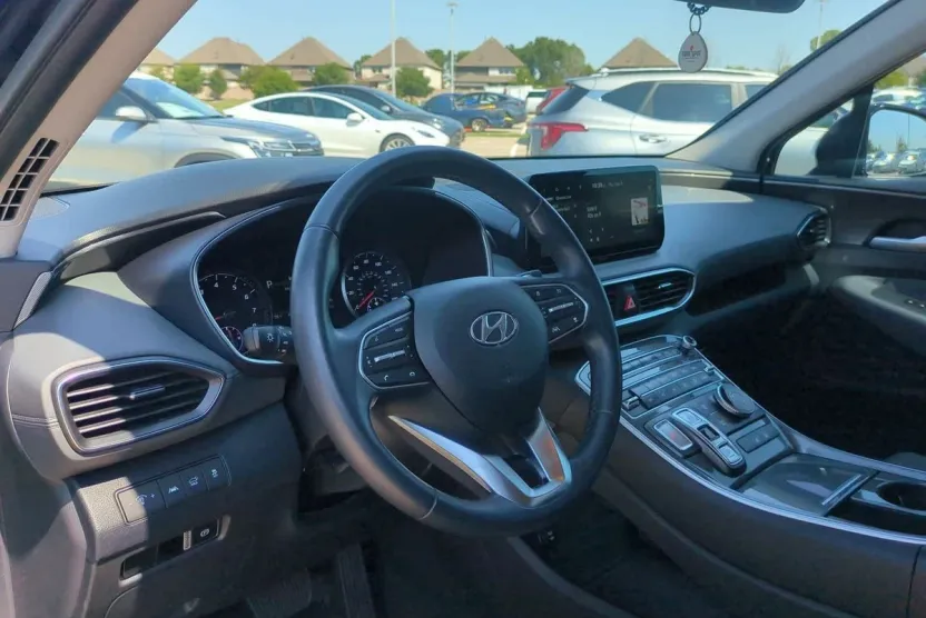 2023 Hyundai Santa Fe SEL photo 1