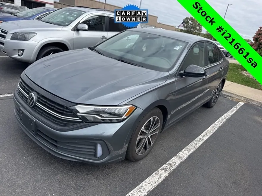 2024 Volkswagen Jetta 1.5T Sport photo 1