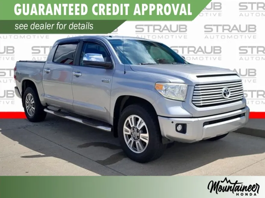 2017 Toyota Tundra Platinum photo 1