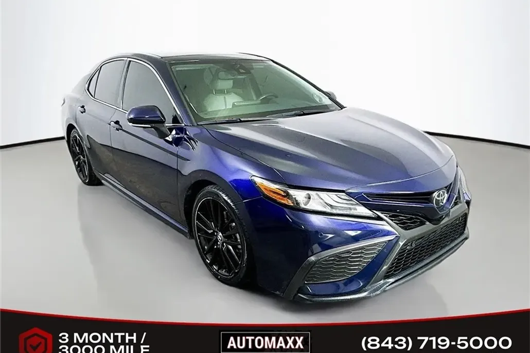 2022 Toyota Camry XSE V6 photo 1