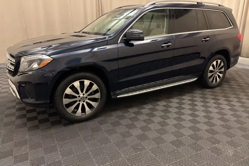 2019 Mercedes Benz GLS 450 photo 1