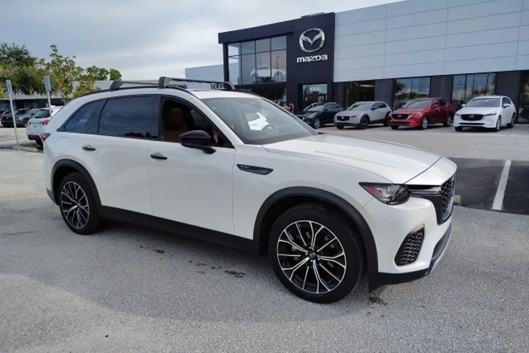 2025 Mazda CX-70 Premium Plus photo 1