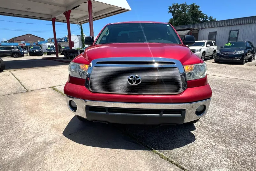 2011 Toyota Tundra Double Cab photo 1