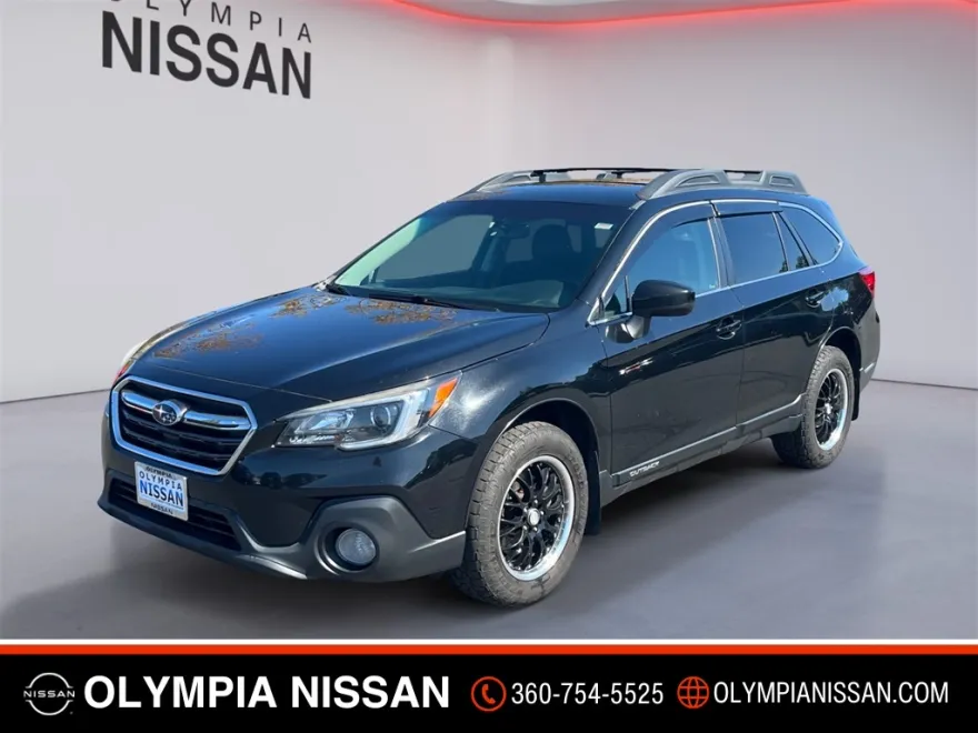 2018 Subaru Outback 2.5i Premium photo 1