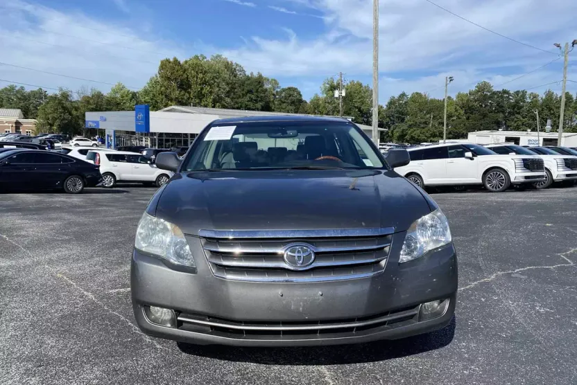 2007 Toyota Avalon Limited photo 1