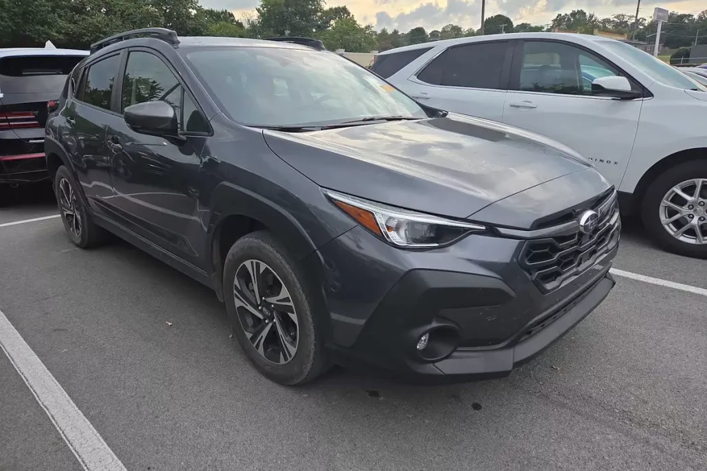 2024 Subaru Crosstrek Premium photo 1