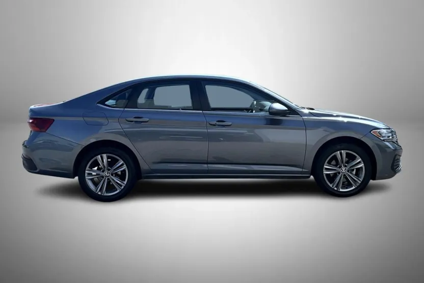 2022 Volkswagen Jetta 1.5T SE photo 1