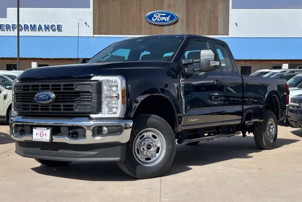 2025 Ford F-250 XL photo 1