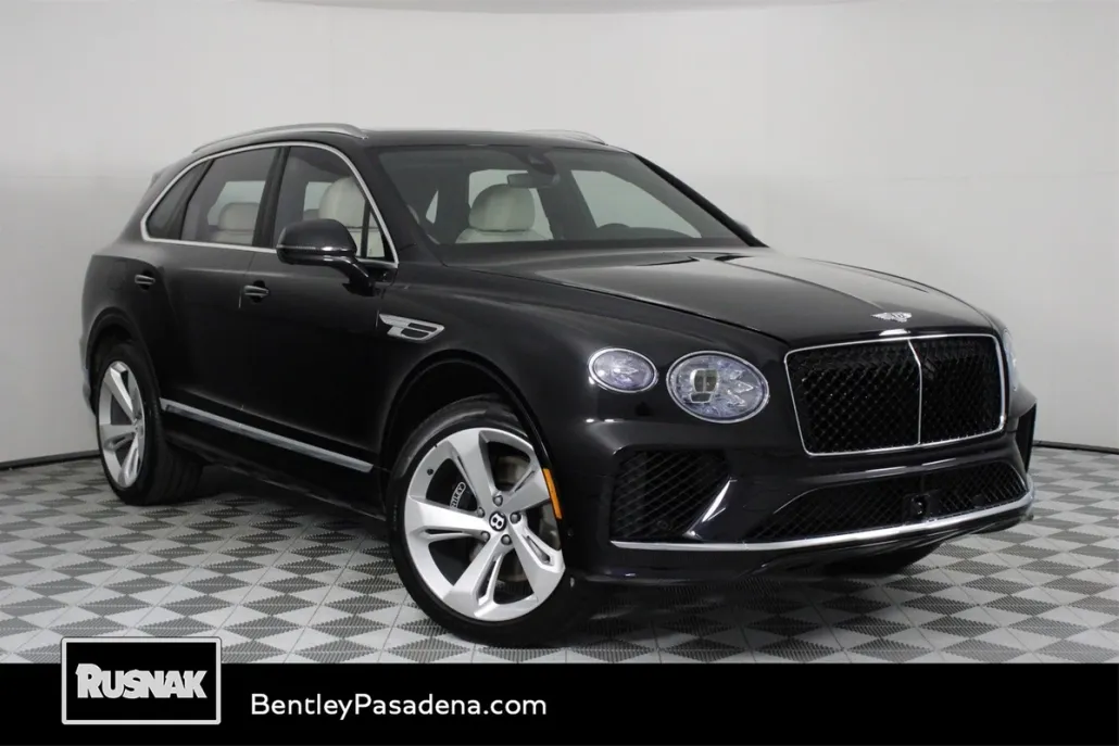 2025 Bentley Bentayga V8 photo 1