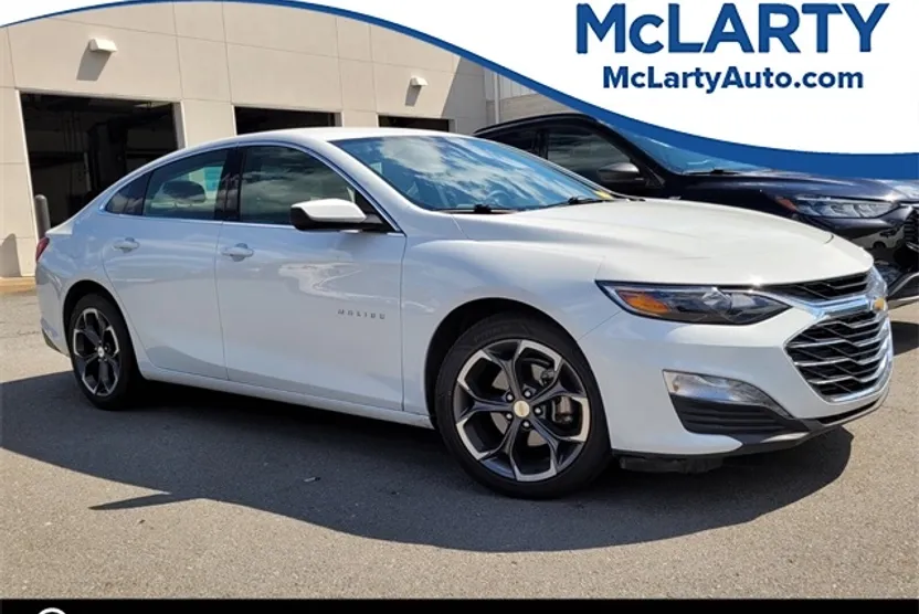 2023 Chevrolet Malibu 1LT photo 1