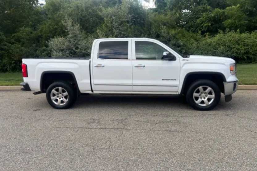 2014 Gmc Sierra 1500 SLT photo 1