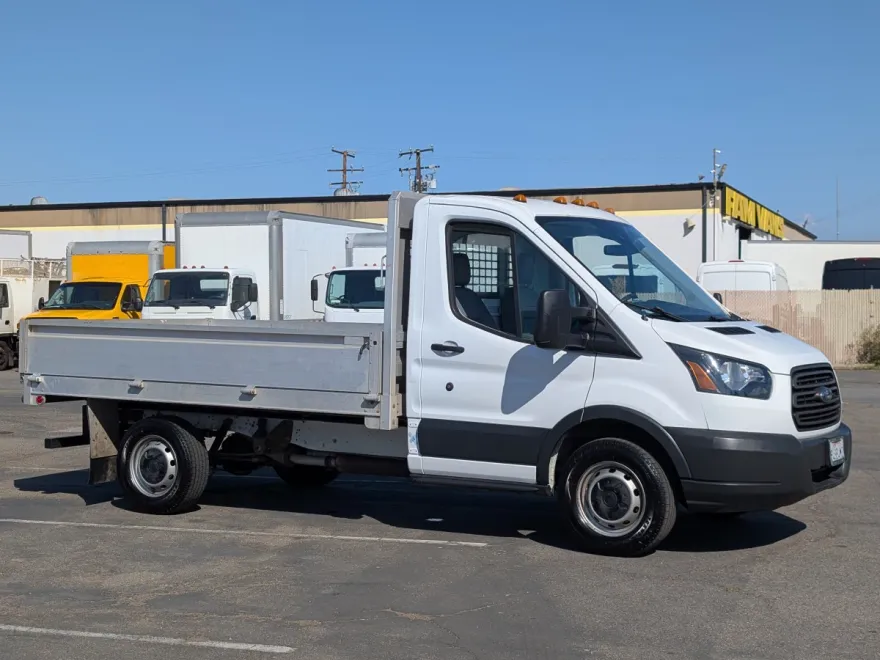2018 Ford Transit photo 1