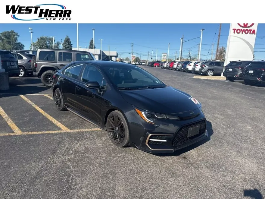 2021 Toyota Corolla XSE photo 1