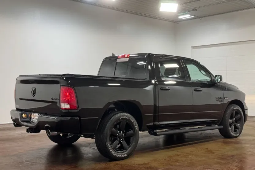 2019 Ram 1500 Classic SLT photo 1