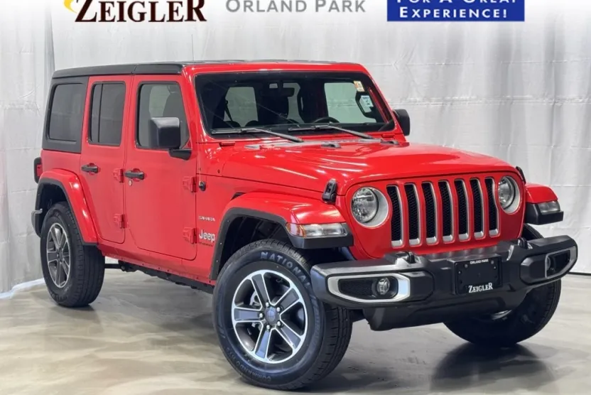 2023 Jeep Wrangler Sahara photo 1