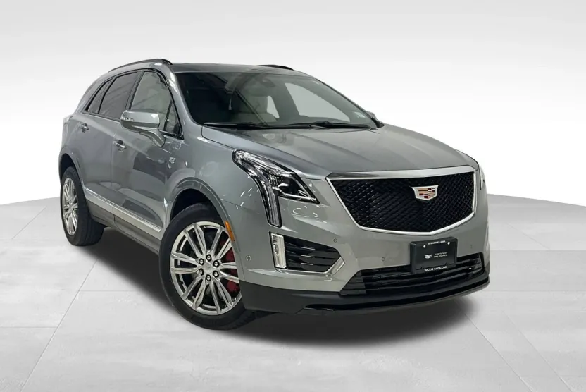 2025 Cadillac XT5 Sport photo 1