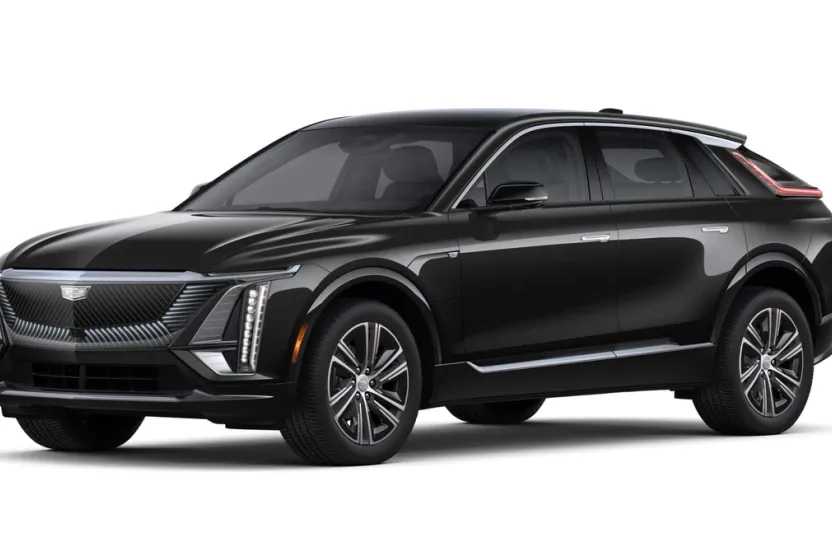 2025 Cadillac Lyriq Luxury photo 1