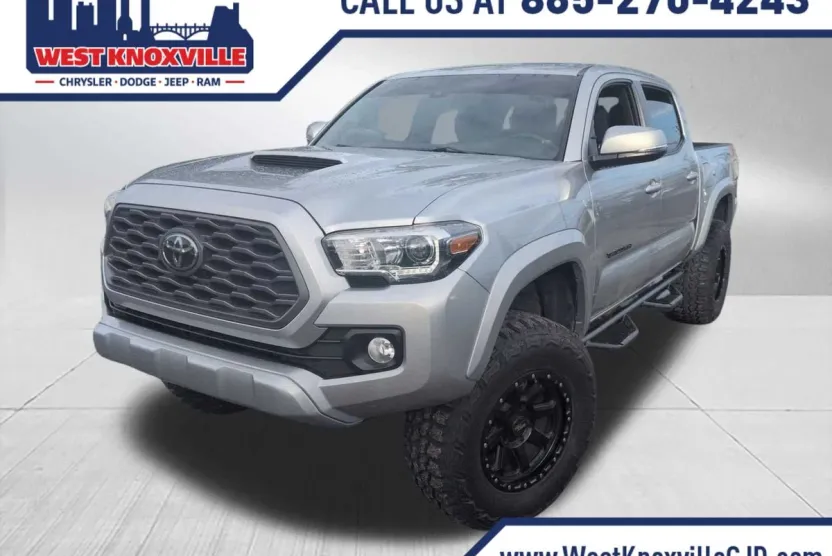 2022 Toyota Tacoma TRD Sport photo 1