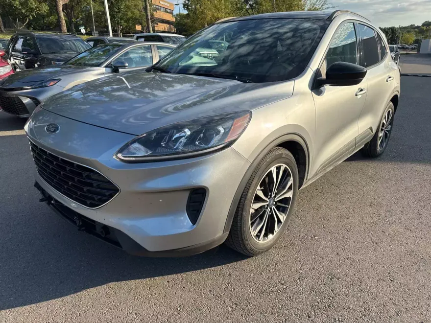 2022 Ford Escape SE photo 1