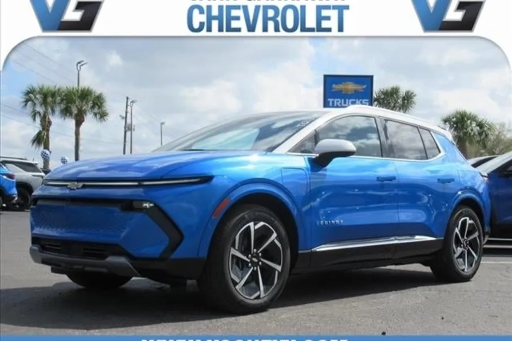 2025 Chevrolet Equinox EV 1LT photo 1