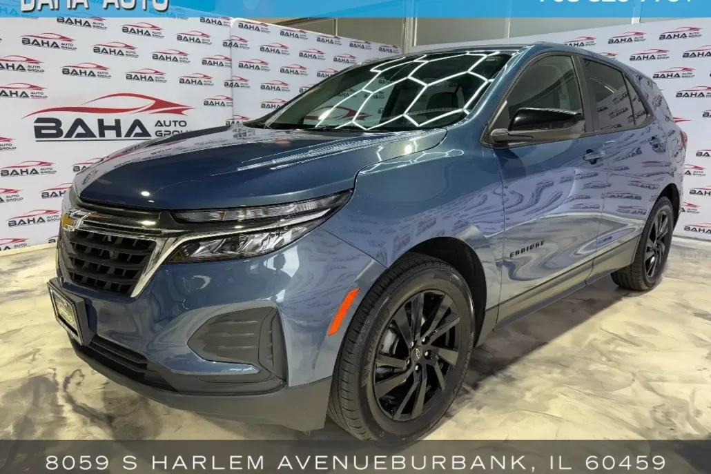 2024 Chevrolet Equinox LS photo 1
