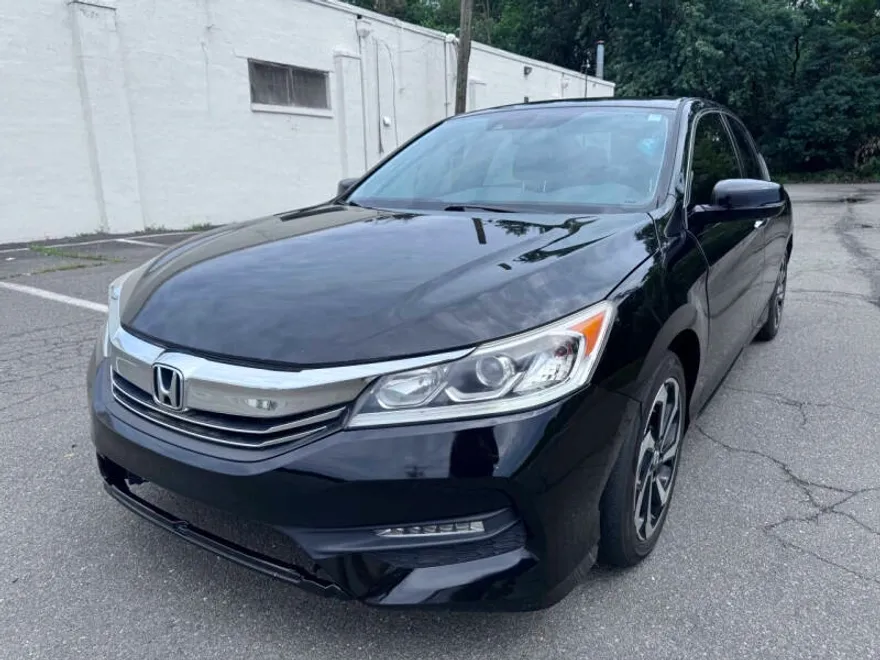 2016 Honda Accord EX-L photo 1