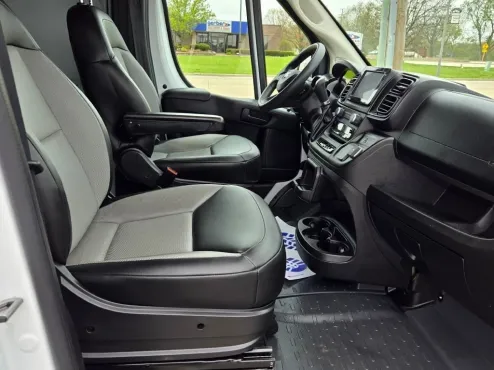 2023 Ram ProMaster 2500 photo 4