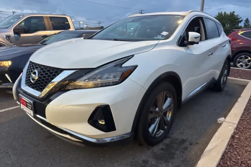 2019 Nissan Murano Platinum photo 1