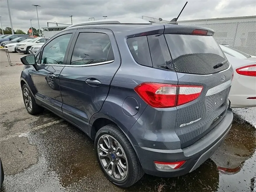 2021 Ford EcoSport Titanium photo 1