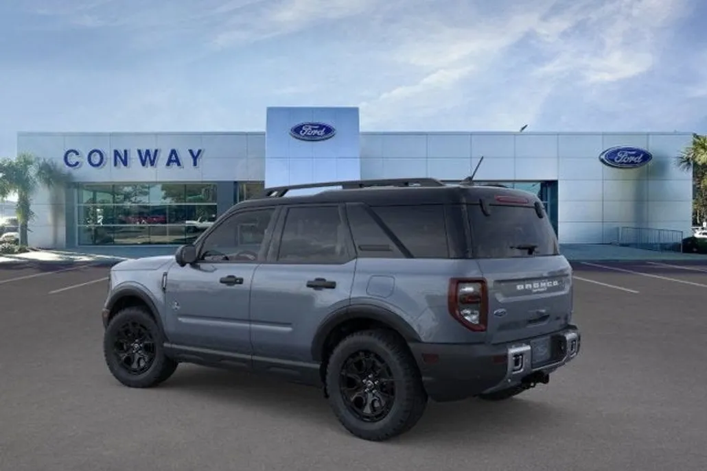 2025 Ford Bronco Sport Outer Banks photo 1