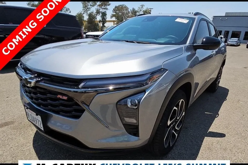 2024 Chevrolet Trax photo 1