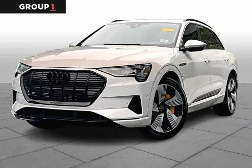 2023 Audi e-tron Premium Plus photo 1